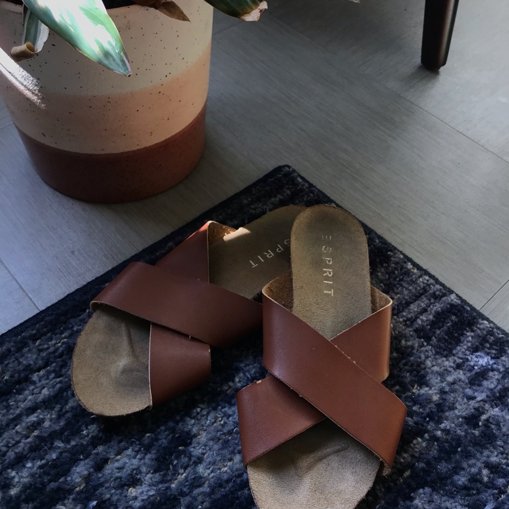 Esprit brown sandals